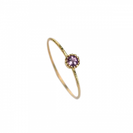 טבעת השראה זהב 14 קראט בשילוב אמטיסט בינוני שיבוץ פרח