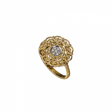 טבעת זהב 14 קראט מעוטרת בשיבוץ יהלומים 5 נקודות