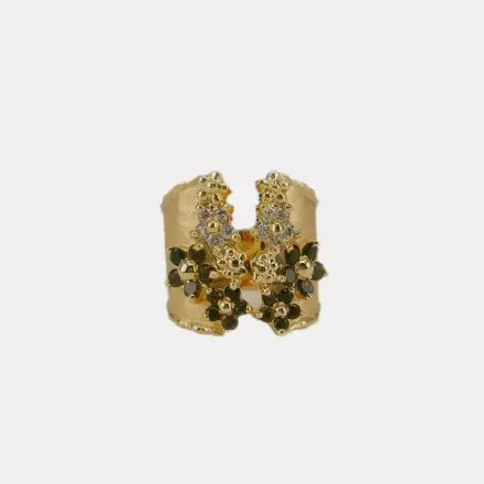 טבעת זהב 14 קראט רחבה, עליה פרחים משובצים אבני סמוקי קוורץ ויהלומים 0.20CT