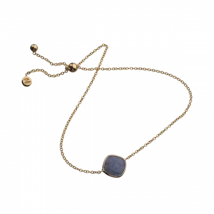 צמיד זהב 14 קראט סוגר "עניבה" במרכזו אבן קלצדוניה כחולה, מעויינת, במעטפת זהב