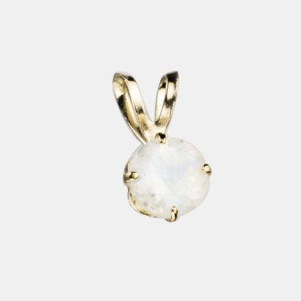 לאבנים קיימים תכליליים במחצב הטבעי של האבן. בהשתקפות קרני האור על גבי האבן, גוון האבן עלול להשתנות.
הצילום להמחשה