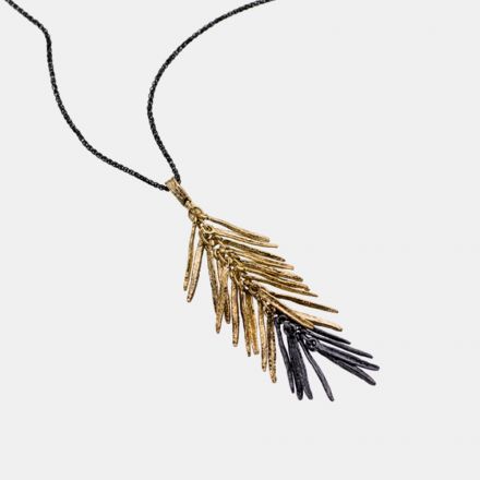 שרשרת כסף 925 מושחר תליון עלי רוזמרין בגימור מוזהב ומושחר