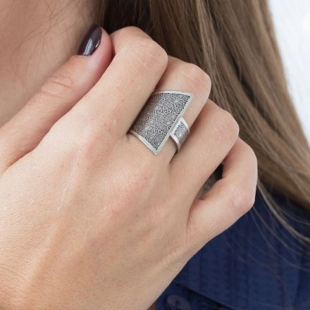 טבעת כסף דמוי קלף משולש "הקבלה-אלד סאל מהש"