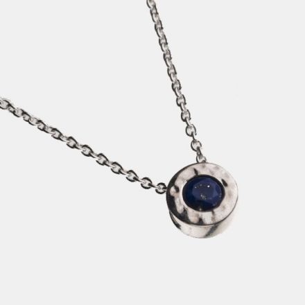 שרשרת כסף משובצת אבן לאפיס- אבן לידה ספטמבר