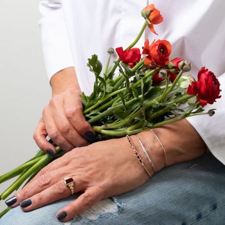 טבעת זהב 14 קראט אבן גרנט ויהלומים 0.13 קראט